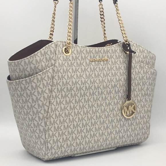 MICHAEL KORS LG CHAIN SHOULDER TOTE VANILLA - Picture 1 of 16